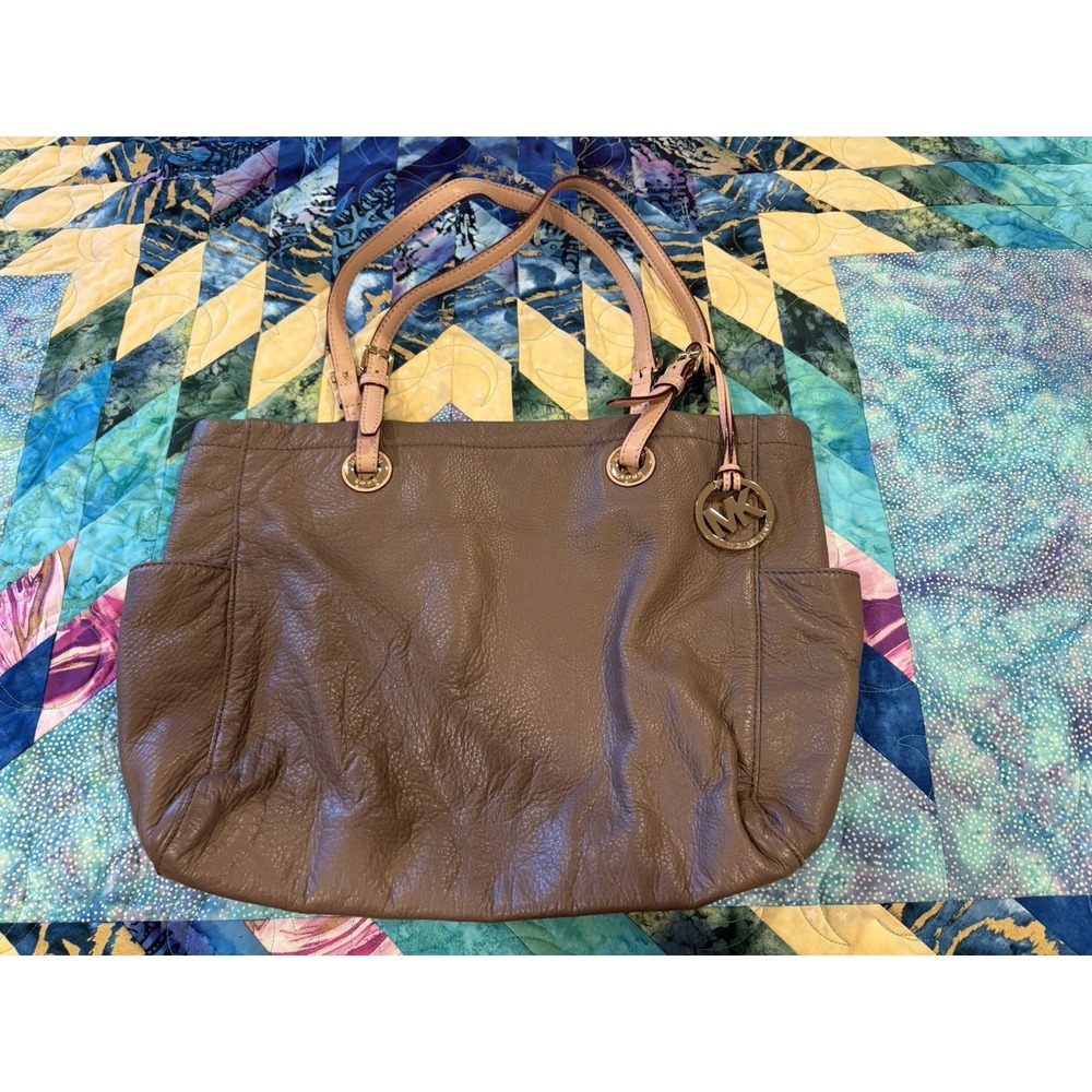 Michael Kors Jet Set Travel Bag Purse Large Brown Solid Gold Hardware Straps EUC